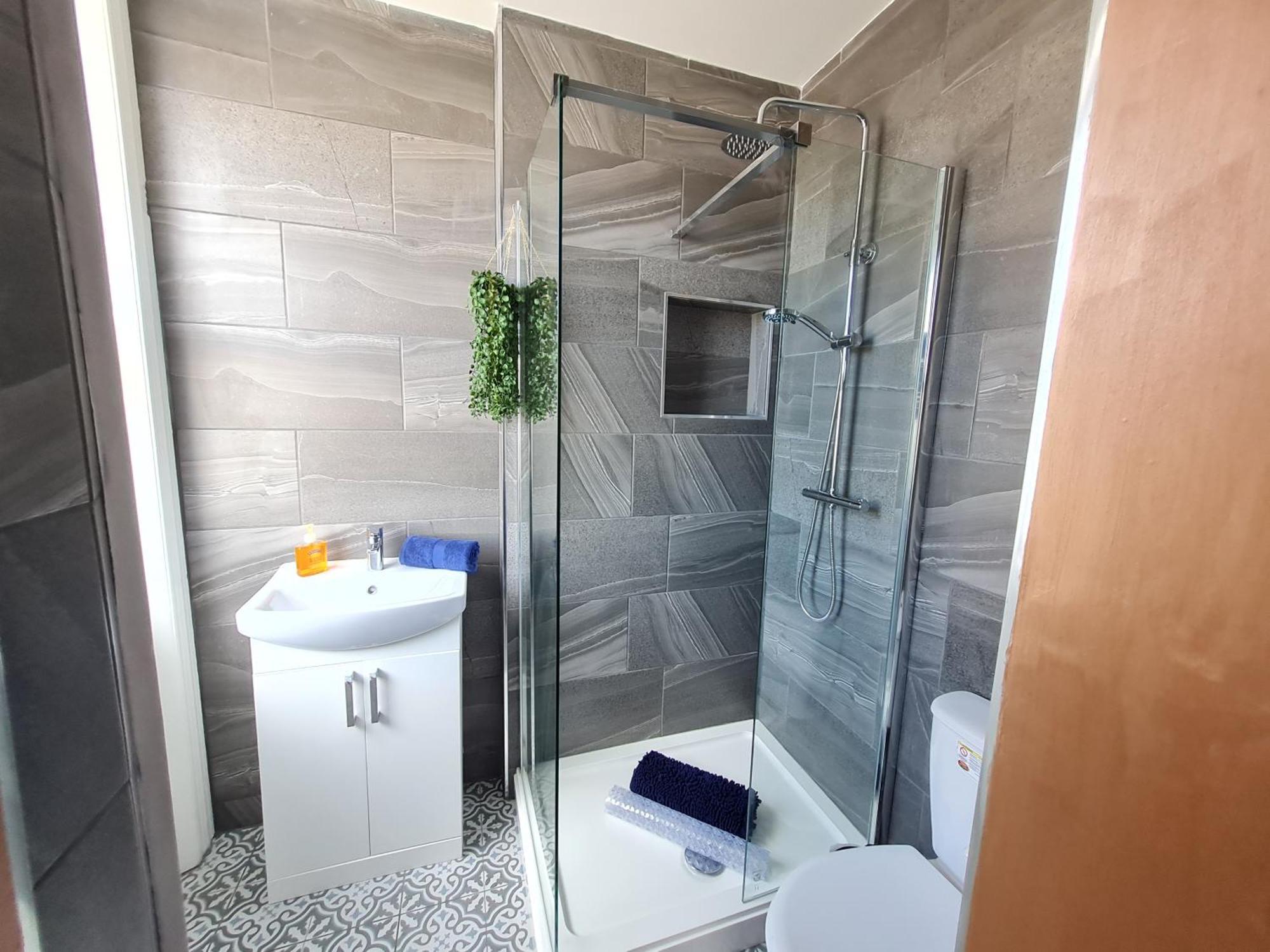 Lemur Lodge - Boutique Apartments - Short Stroll To The Beach Bournemouth Esterno foto