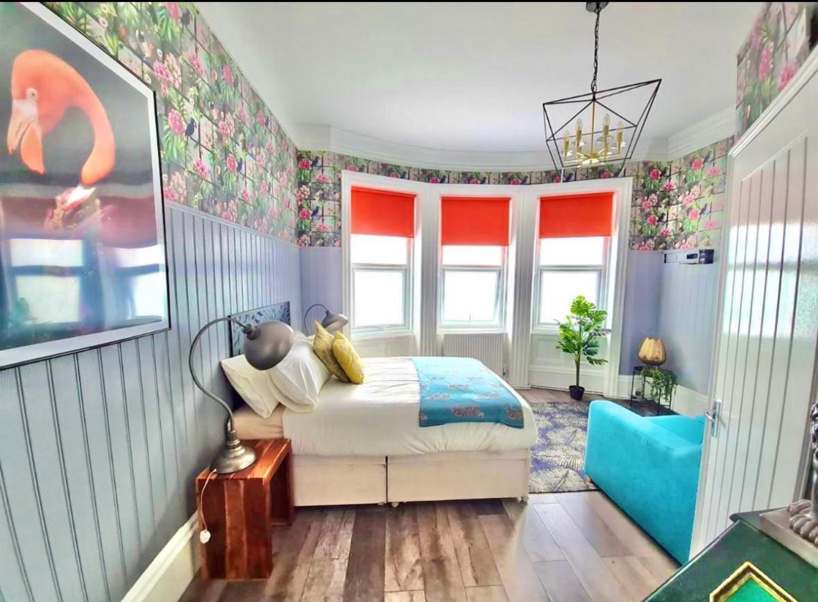 Lemur Lodge - Boutique Apartments - Short Stroll To The Beach Bournemouth Esterno foto