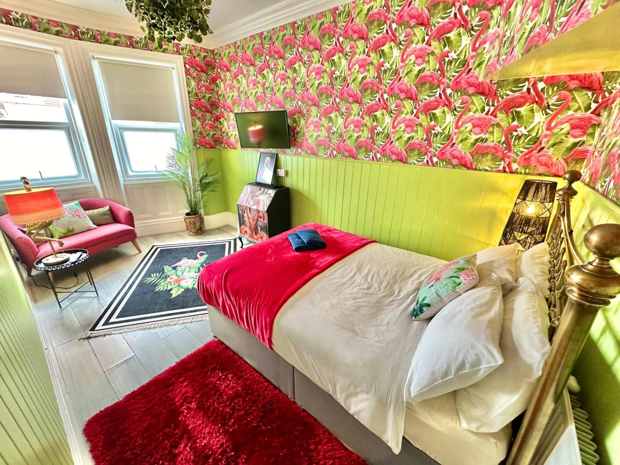 Lemur Lodge - Boutique Apartments - Short Stroll To The Beach Bournemouth Esterno foto