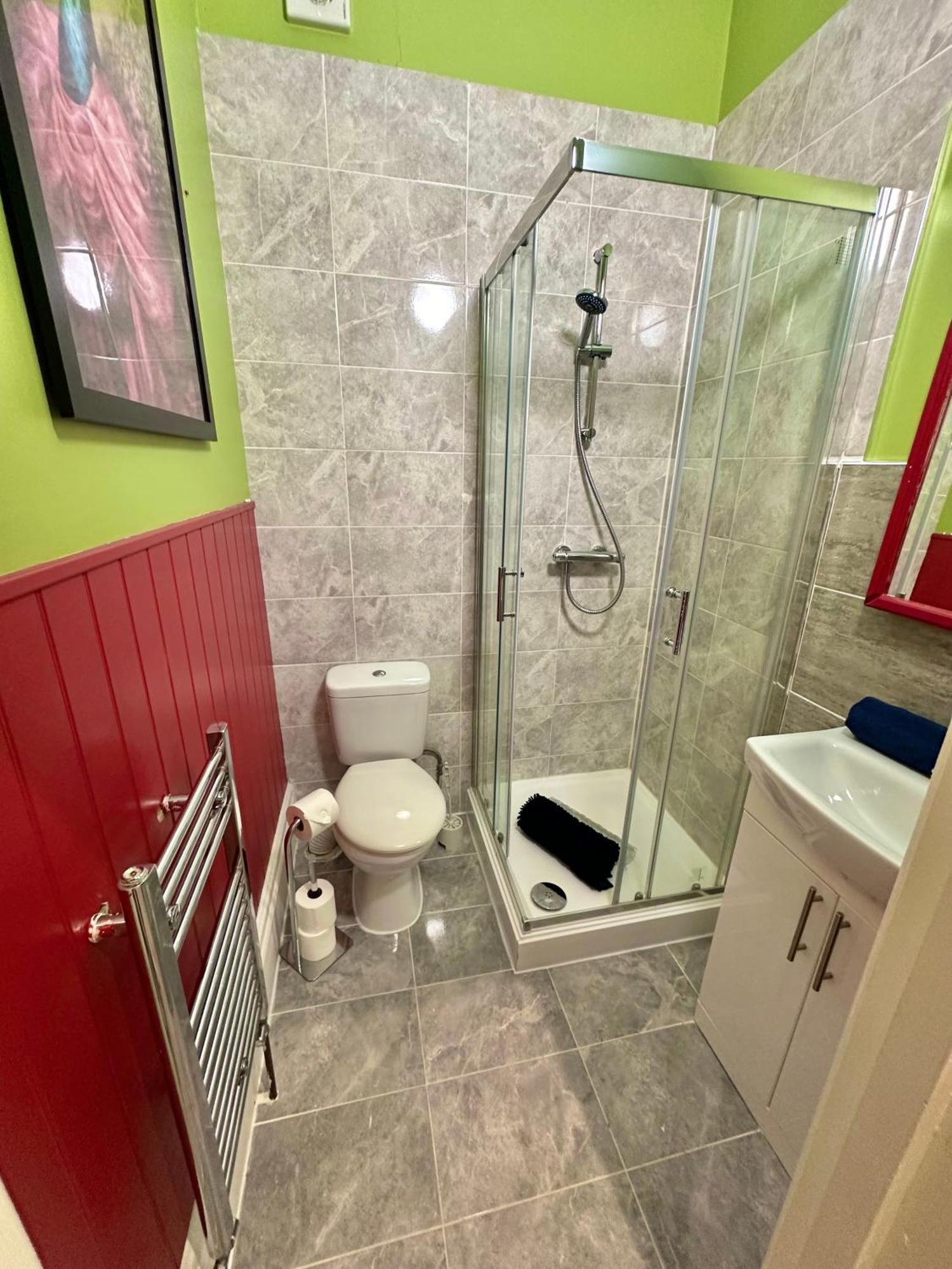 Lemur Lodge - Boutique Apartments - Short Stroll To The Beach Bournemouth Esterno foto
