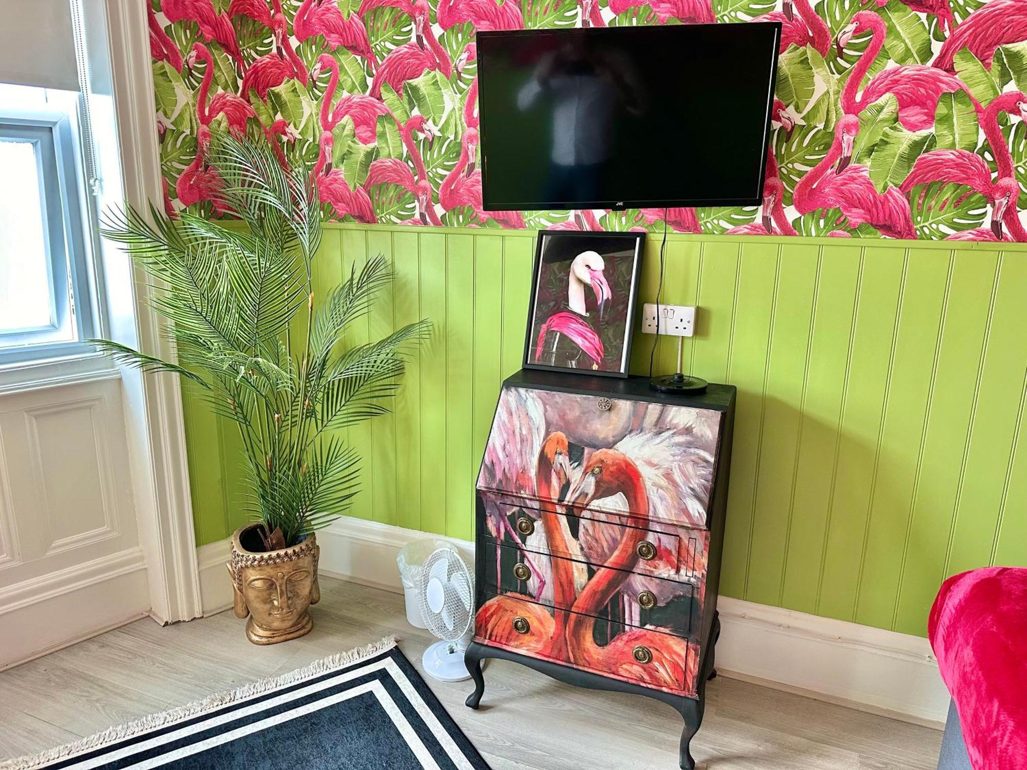 Lemur Lodge - Boutique Apartments - Short Stroll To The Beach Bournemouth Esterno foto
